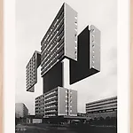 Espen Dietrichson: Variations on a Dark City #2, 2012, 173 x 113 cm