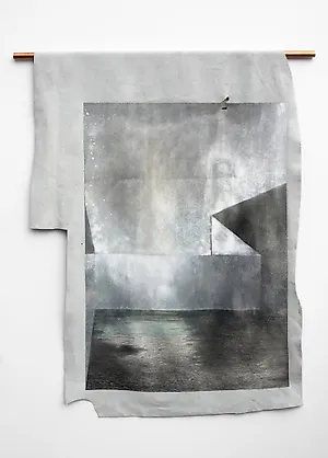 Rina Charlott Lindgren, Hide, 2017, 84 x 68 cm