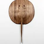 Petter Heps�: En face X, 2024, 103 x 62x12 cm